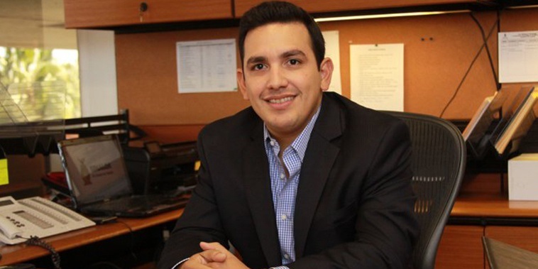gustavo-zavala