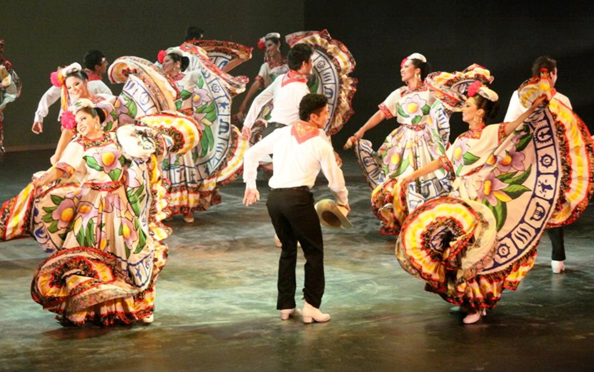 Evento-Festival-Cervantino-TAP-Mazalan-Sinaloa-Invitado-2012.jpg - 214.66 KB