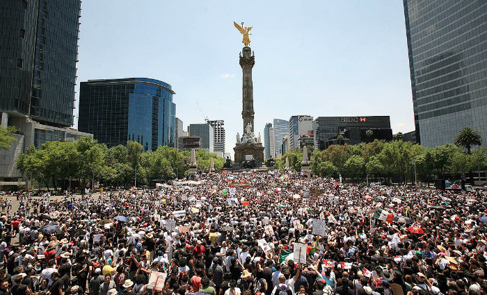 manifestacion-ayotzinapa.jpg - 145.99 KB